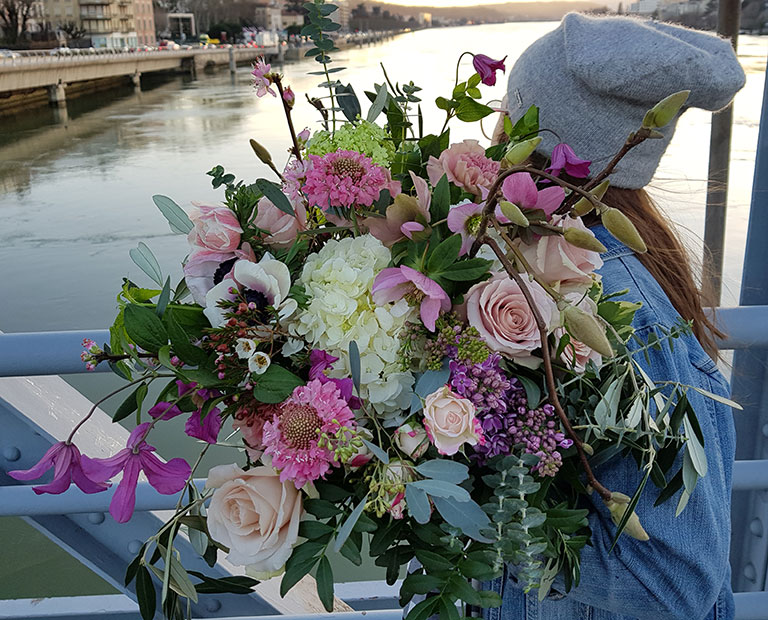 Bouquet fleuriste Pont-Evêque